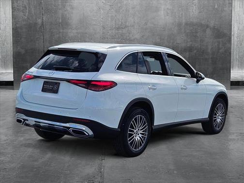 2025 Mercedes-Benz GLC 300 Base