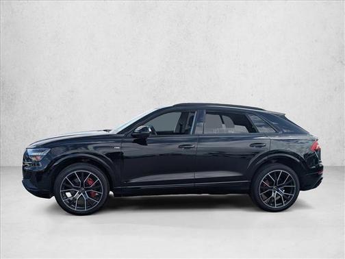2023 Audi Q8 55 Premium Plus