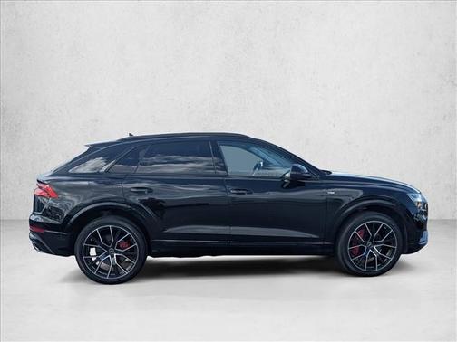 2023 Audi Q8 55 Premium Plus
