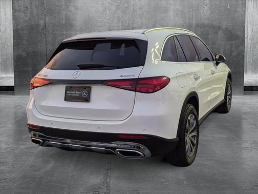 2025 Mercedes-Benz GLC 300 4MATIC