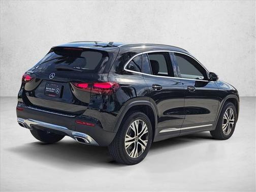 2025 Mercedes-Benz GLA 250 4MATIC