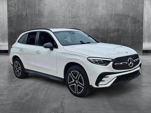 2025 Mercedes-Benz GLC 300 4MATIC