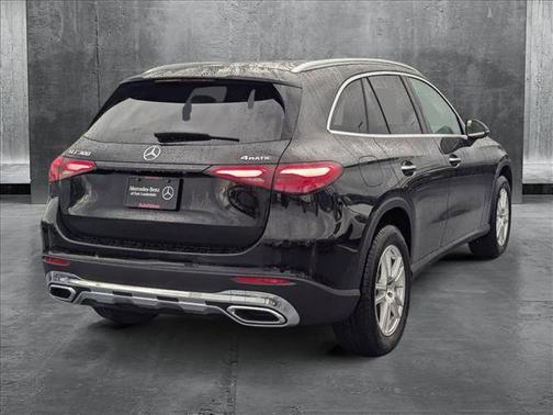 2025 Mercedes-Benz GLC 300 4MATIC
