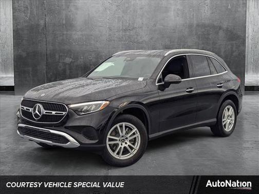 2025 Mercedes-Benz GLC 300 4MATIC