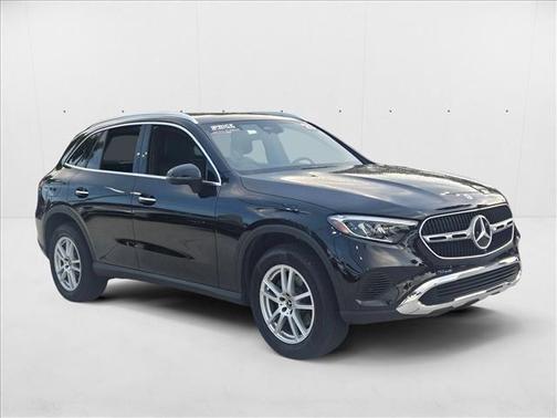 2025 Mercedes-Benz GLC 300 4MATIC