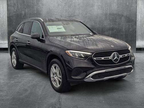 2025 Mercedes-Benz GLC 300 4MATIC