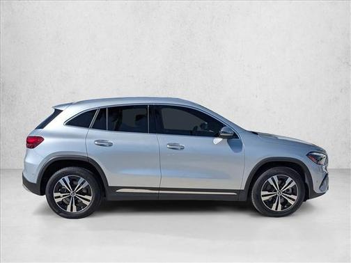 2025 Mercedes-Benz GLA 250 4MATIC