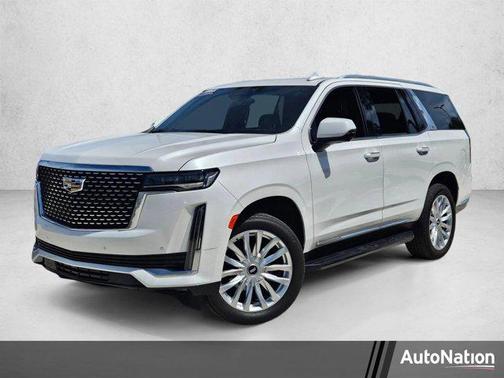 Crystal White Tricoat 2024 Cadillac Escalade Luxury