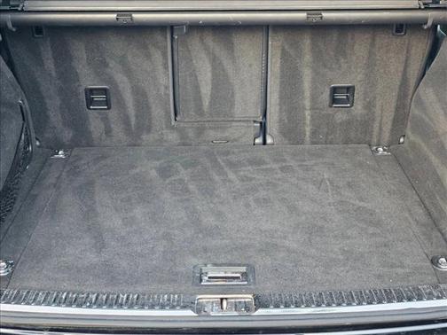 Jet Black Metallic 2011 Porsche Cayenne Cayenne