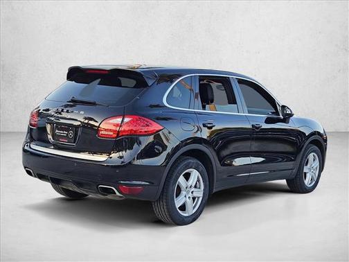 Jet Black Metallic 2011 Porsche Cayenne Cayenne