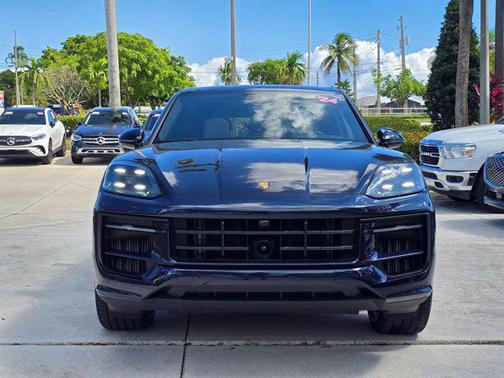 2024 Porsche Cayenne Cayenne