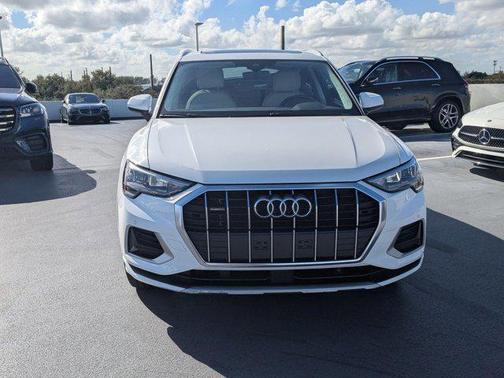 2020 Audi Q3 45 Premium