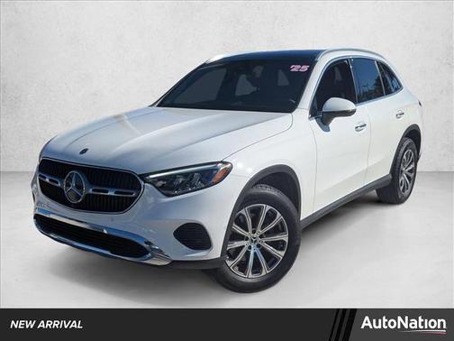 2025 Mercedes-Benz GLC 300 4MATIC