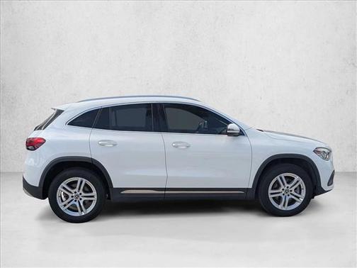 2021 Mercedes-Benz GLA 250 Base 4MATIC