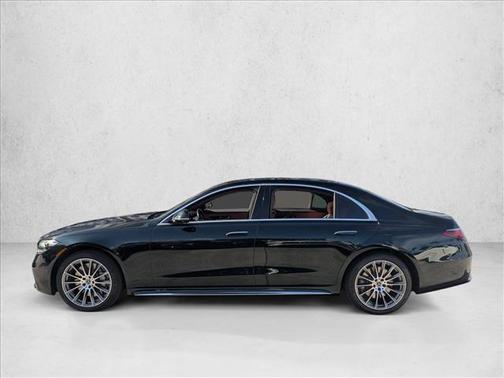 Emerald Green Metallic 2026 Mercedes-Benz S-Class 4MATIC