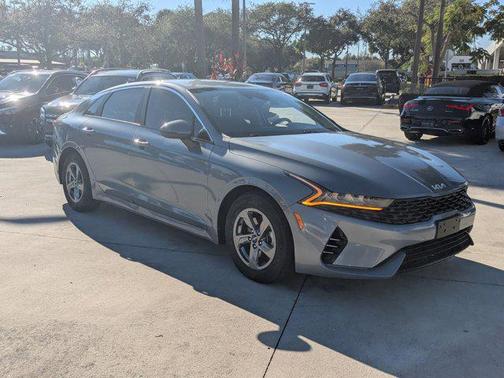 2022 Kia K5 LXS