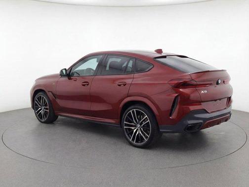 Aventurin Red Metallic 2024 BMW X6 xDrive40i