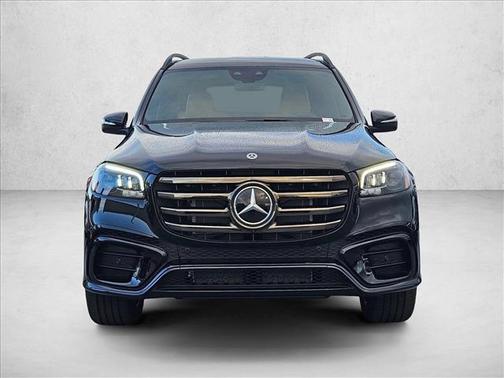 2026 Mercedes-Benz GLS 450 4MATIC