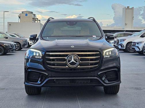 2026 Mercedes-Benz GLS 450 4MATIC