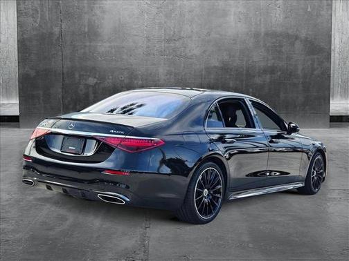 2023 Mercedes-Benz S-Class 4MATIC