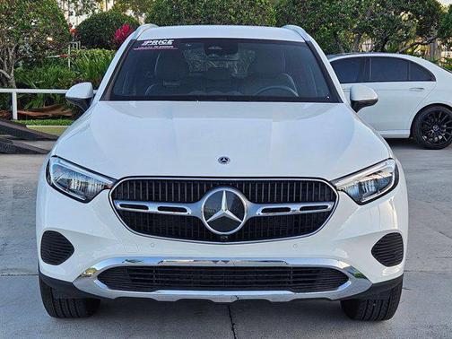 2025 Mercedes-Benz GLC 300 4MATIC
