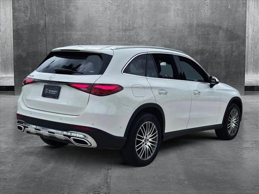 2025 Mercedes-Benz GLC 300 Base
