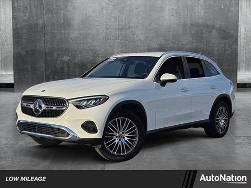 2025 Mercedes-Benz GLC 300 Base