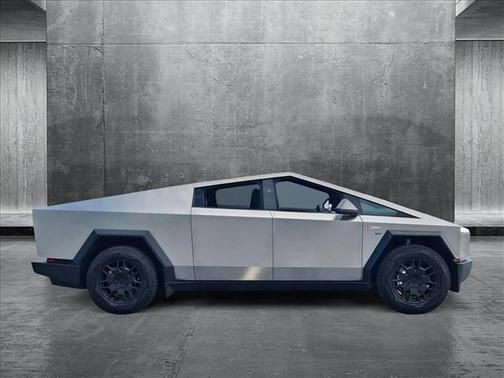 2024 Tesla Cybertruck Cyberbeast