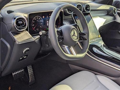 2025 Mercedes-Benz GLC 350e Base
