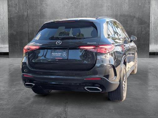 2025 Mercedes-Benz GLC 350e Base