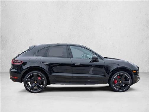 2016 Porsche Macan Turbo