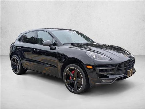 2016 Porsche Macan Turbo
