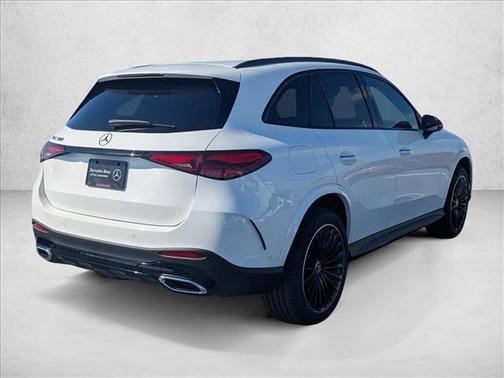 Polar White 2026 Mercedes-Benz GLC 300 Base