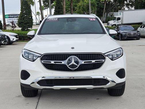 2025 Mercedes-Benz GLC 300 Base