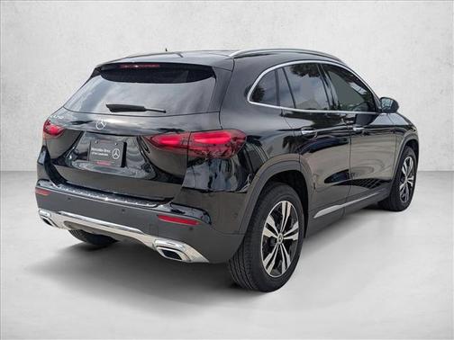 2025 Mercedes-Benz GLA 250 4MATIC