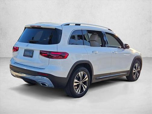 Polar White 2025 Mercedes-Benz GLB 250 Base