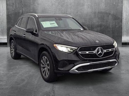 2025 Mercedes-Benz GLC 300 4MATIC