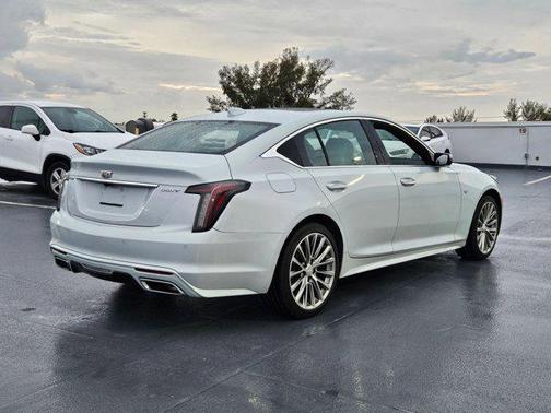 2021 Cadillac CT5 Premium Luxury RWD