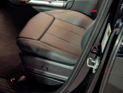2025 Mercedes-Benz GLA 250 Base
