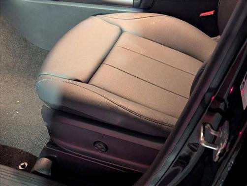 2025 Mercedes-Benz GLA 250 Base
