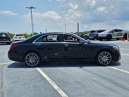 2020 Mercedes-Benz S-Class S 560