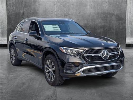 2025 Mercedes-Benz GLC 300 4MATIC