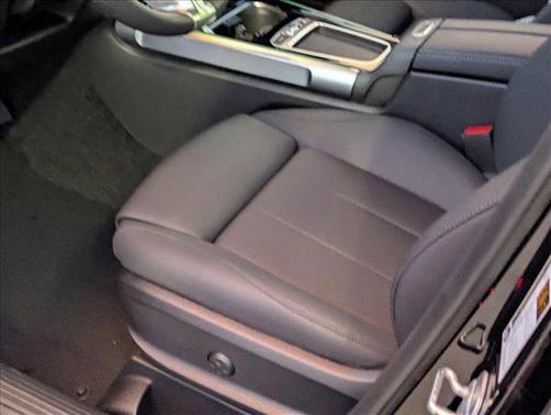 2025 Mercedes-Benz GLB 250 Base