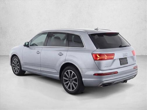 Florett Silver Metallic 2017 Audi Q7 3.0T Prestige