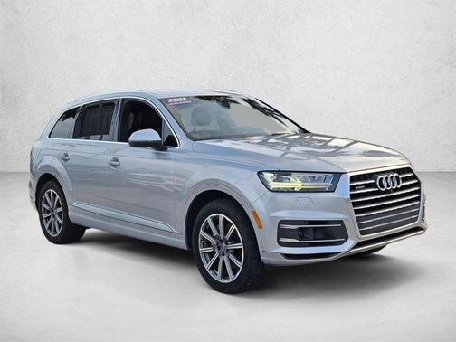 Florett Silver Metallic 2017 Audi Q7 3.0T Prestige