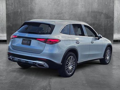 2025 Mercedes-Benz GLC 300 Base