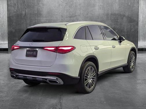 2025 Mercedes-Benz GLC 300 Base