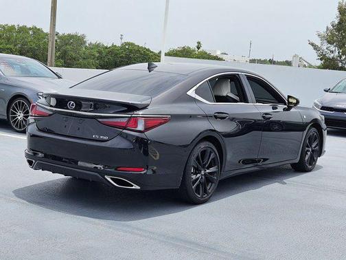 2024 Lexus ES 350 F Sport