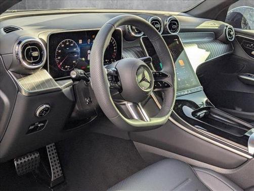 2025 Mercedes-Benz GLC 350e Base