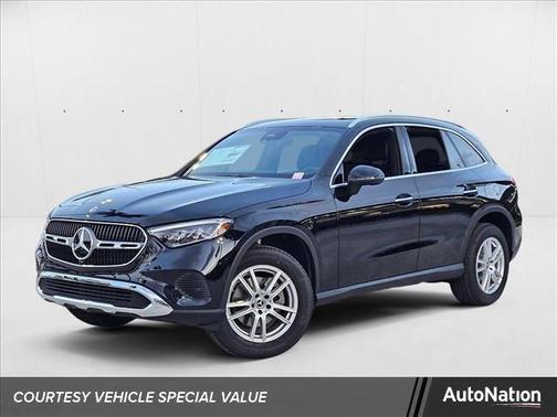 2025 Mercedes-Benz GLC 300 Base